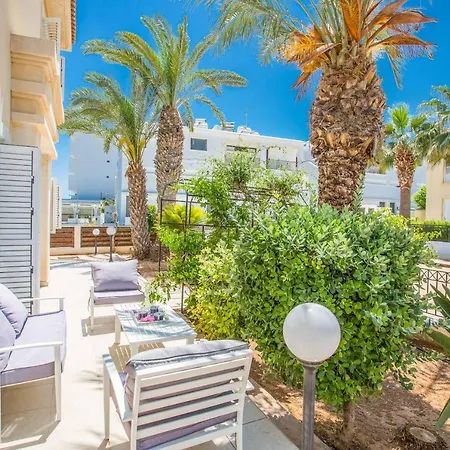 Villa Jason 4 *